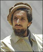 Ahmad shah massoud was an afghan politician and military commander. Ø£Ø­Ù…Ø¯ Ø´Ø§Ù‡ Ù…Ø³Ø¹ÙˆØ¯ ÙˆÙŠÙƒÙŠØ¨ÙŠØ¯ÙŠØ§