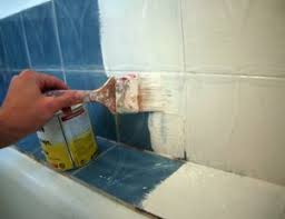 Peindre Du Carrelage Mural Conseils Pour La Realisation D Une Peinture Sur Carrelage Mural Sous Couche Acrylique Glycero Pratique Fr Peindre Du Carrelage Peinture Carrelage Carrelage Mural