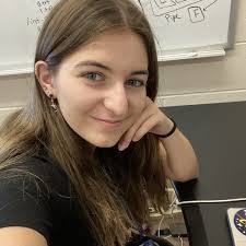 Rachel Smiley's Instagram, Twitter & Facebook