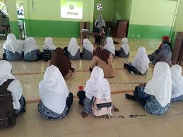 We did not find results for: Bimbingan Teknis Madrasah Riset Yang Disampaikan Oleh Guru Pembina Ekskul Mtsn 3 Kota Padang