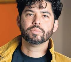 Ellen Choate's Instagram, Twitter & Facebook