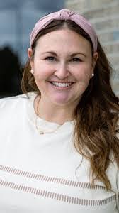 Lana Shafer's Instagram, Twitter & Facebook