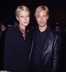 Brad pitt gets more custody time with 5 kids as battle with ex angelina jolie continues 28 may 2021 | uinterview. Warum Sieht Brad Pitt Immer So Aus Wie Die Frau Die Er Gerade Datet