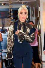 Her debut album, the fame, was a huge success, and the single poker face. Lady Gaga Starportrat News Bilder Gala De