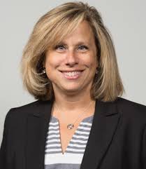 Michelle Layer's Instagram, Twitter & Facebook