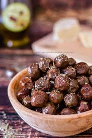 Se non vi accontentate delle classiche olive condite che trovate al. Olive Nere Siciliane Infornate Una Siciliana In Cucina Nel 2020 Cibo Siciliano Ricette Ricette Semplici