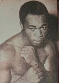 Adílson Maguila, South American heavyweight champion. A good fighter with  good power, he dominated the Latin American heavyweight scene in the 1980s  and 1990s. He was a hero in Brazil and became