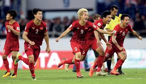Xem kết quả bóng đá mới nhất hôm nay. Bong Ä'a Viá»‡t Khi Cáº£ Dan Tá»™c Nhin Vá» Má»™t HÆ°á»›ng Elle Man Viá»‡t Nam
