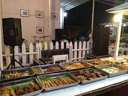 Sebaiknya anda jangan menghilangkan ciri khas angkringan tersebut. Rekomendasi 5 Angkringan Asyik Di Semarang Nongkrong Pasti Betah