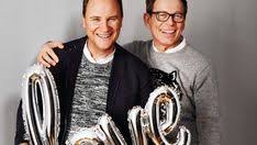 Unter den hochzeitsgästen waren unter anderem die moderatorinnen. Die 20 Besten Bilder Von Home Grossartige Zeichnungen Schwarzes Bild Und Moderne Drucke