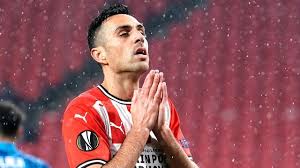 Bayern munich transfer news and rumors. Tingkah Onar Striker Israel Eran Zahavi Buat Pesta Ganggu Tetangga Kumparan Com
