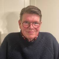 90+ "Sam Woodruff" profiles