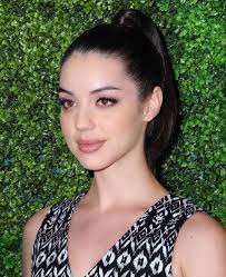 adelaide kane
