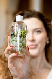 Urban Hydration Bright & Balanced Aloe Vera Leaf Micellar Water 10oz
