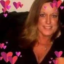 Taylor Colford's Instagram, Twitter & Facebook