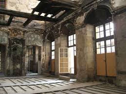 Vu Par Mamlea Chapelle Du Chateau De Luneville En Chantier Luneville Chateau Chapelle