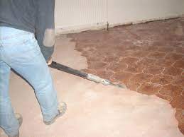 Dadurch fühlten sich die bewohner der darunter liegenden wohnung gestört und forderten einen rückbau. Parkett Neutard Entfernen Grosser Fliesenflachen Und Ander Bodenbelage