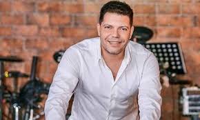 Σύντομα θα ανασκευάσει «αναγκαστικά» τις δηλώσεις του πηνελόπη αναστασοπούλου: Grhgorhs Mpi8ikwtshs Ragizei Kardies Hr8e H Wra Na Apoxairethsw Kai Th Mhtera Moy Photos Gossip Tv Gr