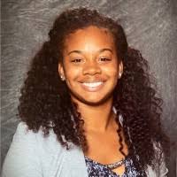 Cassandra Skinner's Instagram, Twitter & Facebook