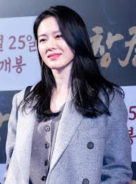 Just click 'english' for english version (charlie wade) & the latter for chinese version (ye chen). Son Ye Jin Wikipedia