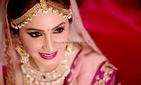 Gurdeep Kaur Makeover Salon in Ludhiana