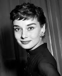 Which of these classic audrey looks should you get? 10 Audrey Hepburn Pixie Cuts