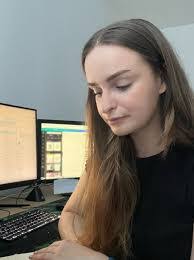 Natalie Donaldson's Instagram, Twitter & Facebook