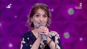 Pour cela, ils doivent se souvenir des mots exacts de la chanson. Heloise N Oubliez Pas Les Paroles Dans L Actualite Tele Loisirs