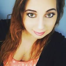 Amanda Tiner (@amandatiner12)