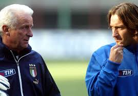 Despite the pressure of replacing baggio at international level, totti had a successful euro 2000 campaign, scoring in wins against romania and belgium. Totti Seals Roma Samp Thriller Football Italia
