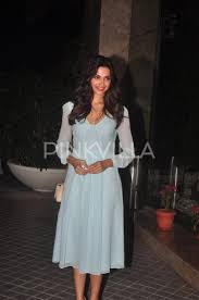 Deepika Padukone At Farah Khan S Birthday Bash Cute Preppy Outfits Beautiful Indian Actress Fashion