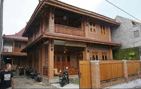 Desain rumah klasik yang menawan ala adat jawa modern. Membangun Rumah Jawa Siap Huni Rumah Jawa Klasik Modern Facebook