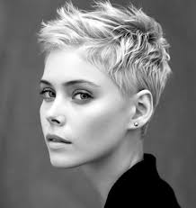 Tenille Smith Hairstylist‎