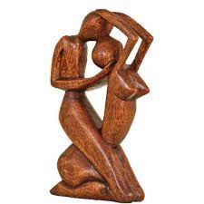 Holz Figur Skulptur Abstrakt Holzfigur Afrika Geschenk Leidenschaft Dieses herrliche weibliche torso wurde von hand geformt und von skafs verschweißt.