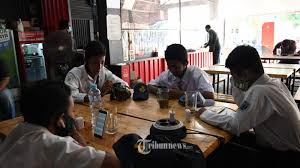 1 | p a g e pilihlah salah satu jawaban yang paling benar. Bagaimana Cara Menanamkan Sifat Anti Korupsi Dalam Kehidupan Sehari Hari Jawaban Soal Tvri Smp Tribunnews Com Mobile