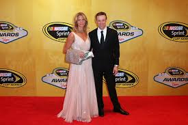 Ontdek de perfecte stockfoto's over nascar banquet en redactionele nieuwsbeelden van getty images kies uit premium nascar banquet van de hoogste kwaliteit. Gallery Nascar Champion S Week In Las Vegas Awards Red Carpet Checkerstowreckers Com