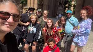 Debbie Bilodeau's Instagram, Twitter & Facebook