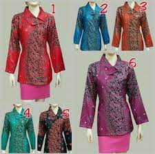 Model baju batik modern yang sedang menjadi tren saat ini adalah batik atasan anda harus memperhatikan dengan seksama sebelum membeli dan memilih model baju batik wanita terbaru. 30 Model Baju Batik Atasan Wanita 2020