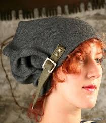 The belt is an ingenious design. And of course, it is fabulously chic. :-)