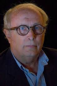 Robin Jay's Instagram, Twitter & Facebook