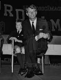 America Runs On Kennedy Bobby With His Third Son David Kennedy John F Kennedy Robert Kennedy