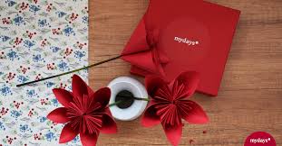 Wer bastelt selbst geschenke zum frauentag? Papierblumen Basteln Diy Fur Die Beste Mama Mydays Magazin