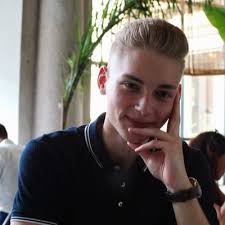 Jonathan Werner Russ (@Jonathan_W_Russ)