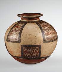 Grand Vase Globulaire A Decor Geometrique Porcelain Vase Design Vase Ancient Pottery