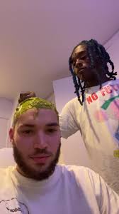 Lil Uzi Vert being akward in public #liluzivert #uzivert #akward #akwa...