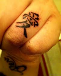 We did not find results for: 50 Cool Symbols Tattoos For Fingers