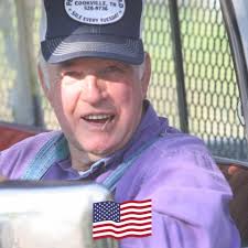 🇺🇸 HAPPY BIRTHDAY! 🇺🇸 World War II veteran Purcell Bailey turned 106  last week! Take a second to wish him a happy birthday:  http://www.wbir.com/article/life/heartwarming/world-war-ii-veteran-106th-birthday-purcell-bailey/291-f6f267ca-9ef9-4bca-b6e6  ...