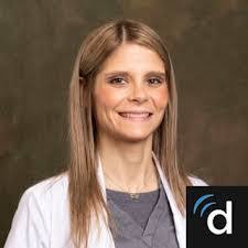 Rebekah Bowling's Instagram, Twitter & Facebook