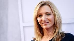 Lisa kudrow was born on july 30 th 1963 in los angeles, california. Lisa Kudrow Opens Up About Body Image Struggles On Friends 13newsnow Com