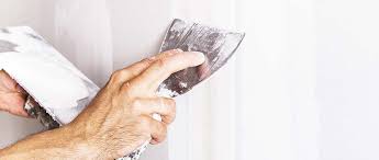 Die meisten rollputze lassen sich auch mit einem quast satt auf die wand streichen. Rollputz Innen Auftragen Bearbeiten Entfernen Herold At